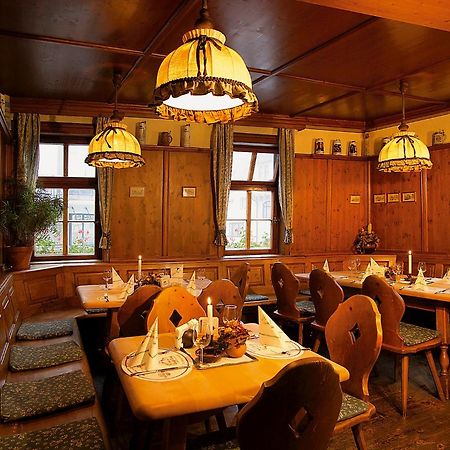 Altdeutsches Gasthaus Roter Hirsch Jena Exteriör bild